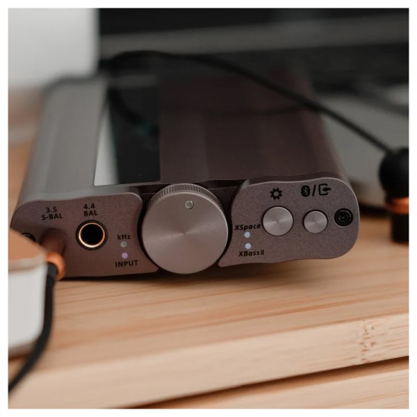 iFi xDSD Gryphon Black Portable AMP with Bluetooth - lifestyle  2