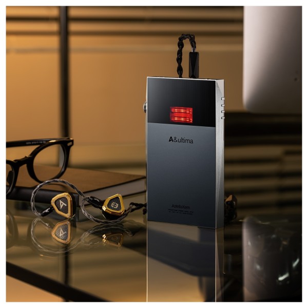 Astell&Kern A&ultima SP3000T, Silver lifestyle 2
