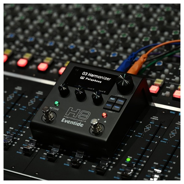 Eventide H9 Harmonizer Gen 2 - Lifestyle 3