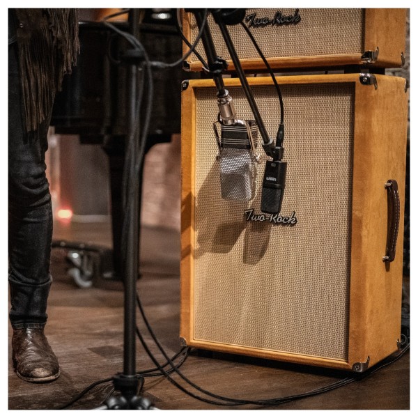 Warm Audio WA-44 Studio Ribbon Microphone - Lifestyle 3