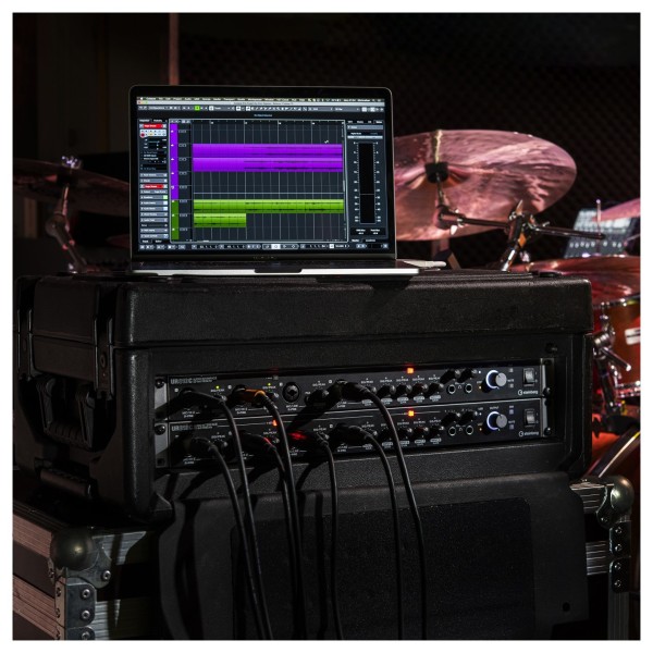 Steinberg UR816C USB 3 Audio Interface - Lifestyle 1