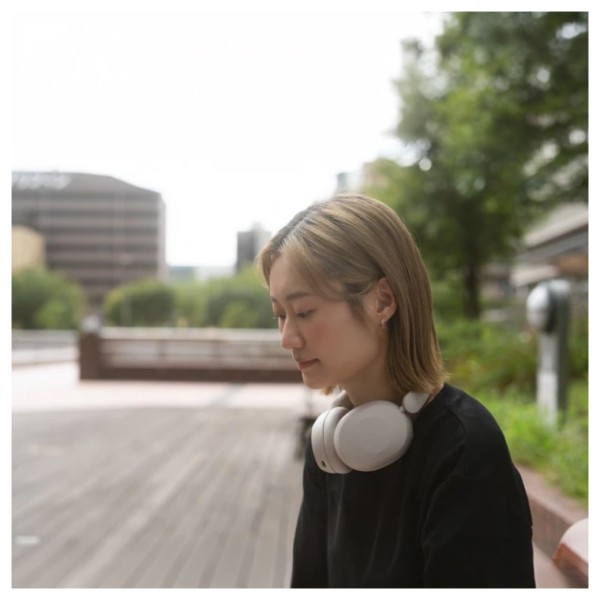 Final UX1000 On-Ear Wireless Headphones, Greige - lifestyle 1