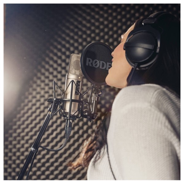 Rode NT2A Studio Condenser Microphone - Lifestyle