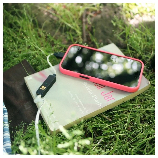 iFi GO Link 2 Max Ultra Portable DAC  - lifestyle 1 