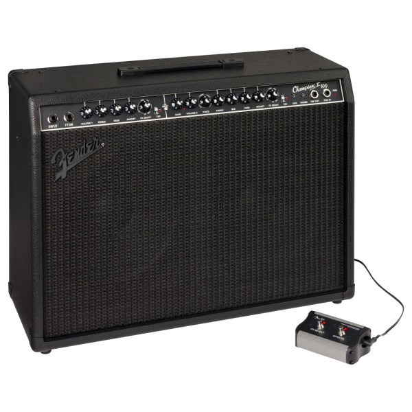 Fender Champion II 100 Blackout - amp and footswitch