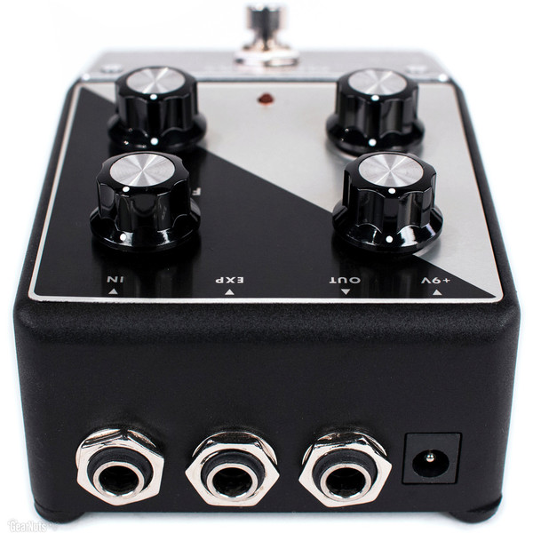 Moog Minifooger Analog Delay Pedal at Gear4music