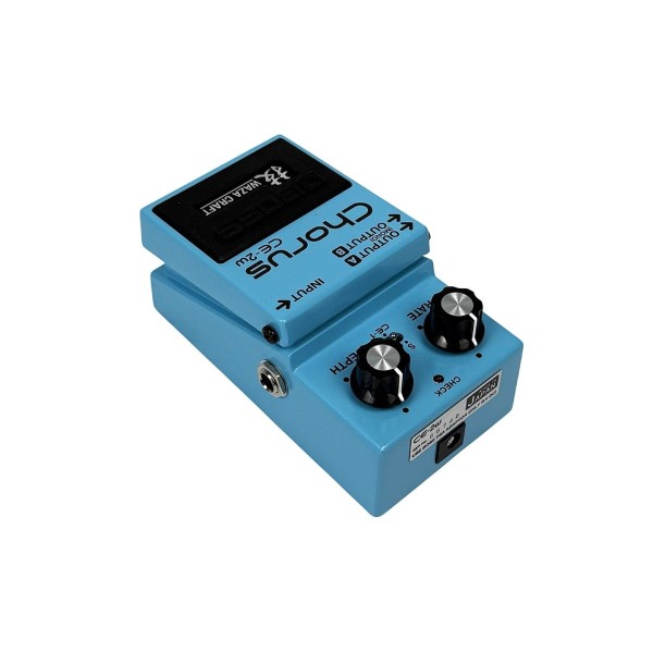 CE-2W-SECONDHAND-CDM1969 5
