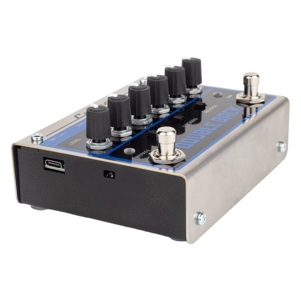 Crumar DoubleBack Delay Pedal - Angled 2