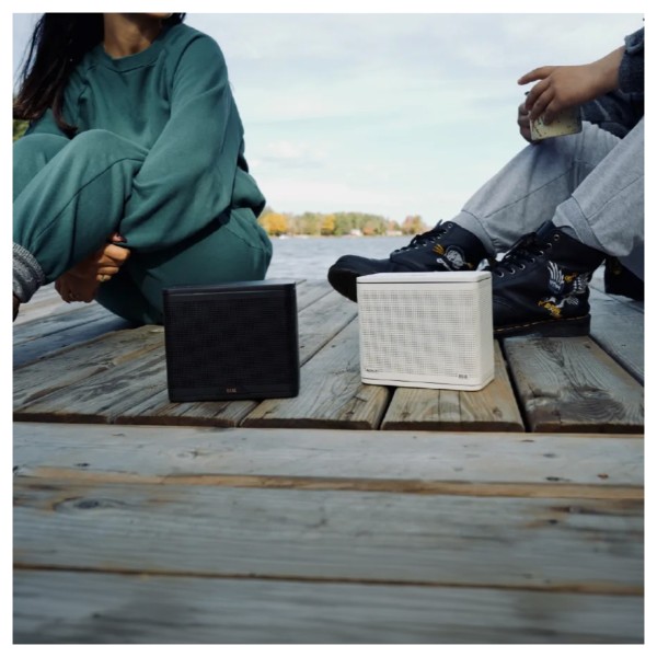 ELAC Nava100 Bluetooth Speaker, Adsum Cream - dual lfiestyle 