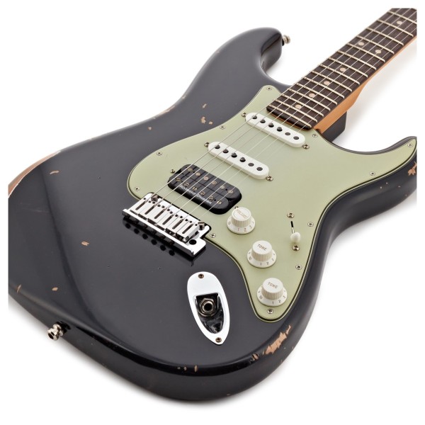 Fender Custom Shop Custom Deluxe HB S-1 Strat Relic with Closet Classic Hardware 3A RW, Black - body