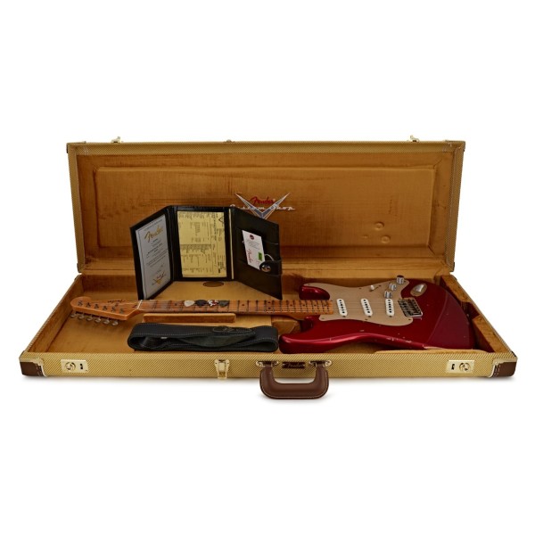Fender Custom Shop 2026 Collection Limited Edition '50s Stratocaster Relic, Aged Candy Apple Red - guitar in case
