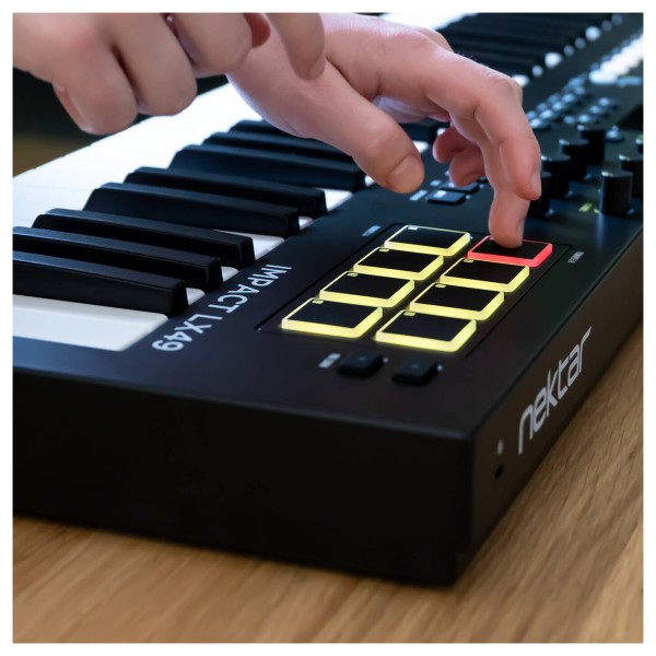 Nektar Impact LX49 MK3 - Lifestyle