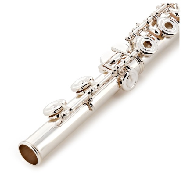 Yamaha YFL-677 Professional Handmade Flute 5