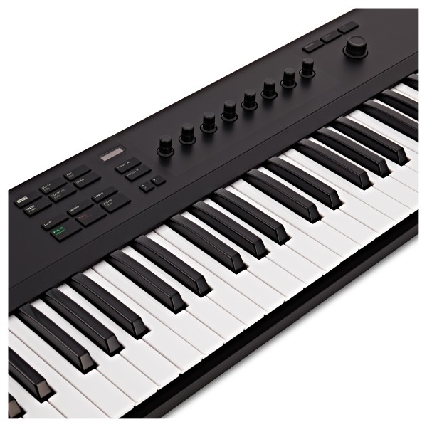 Native Instruments Komplete Kontrol A61 at Gear4music