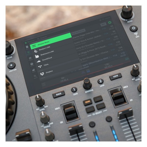 Numark Mixstream Pro Go Standalone Portable DJ Controller - Detail