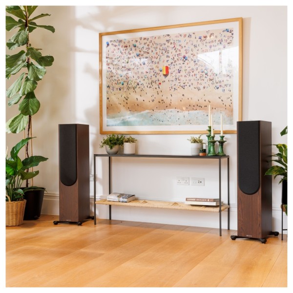 Monitor Audio Silver 500 8G Floorstanding Speakers (Pair), lifestyle 