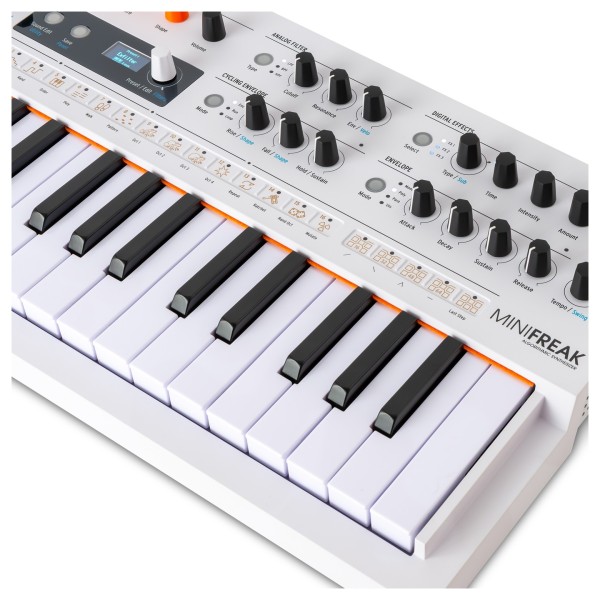 Arturia MINIFREAK Polyphonic Hybrid Synthesizer, Vocoder Edition - Detail