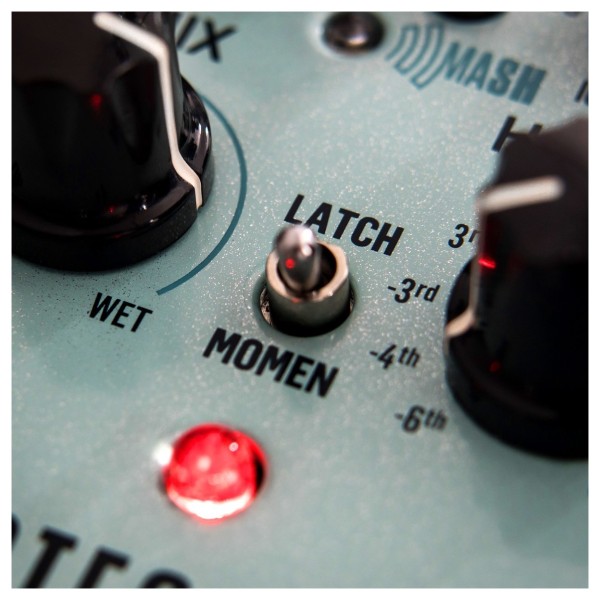 Quintessence Harmoniser Pedal