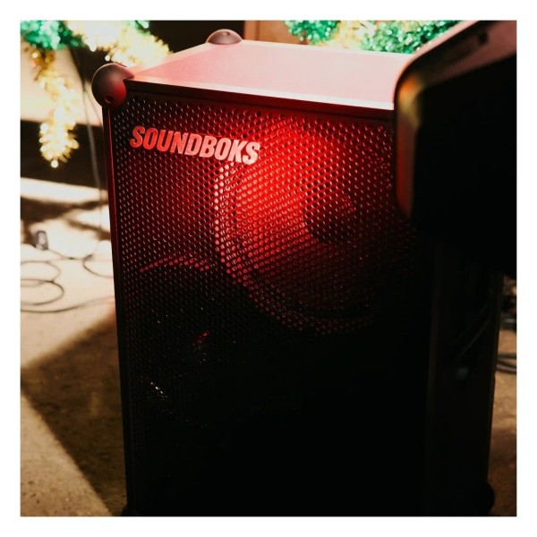 Soundboks 4 Bluetooth Speaker, Black - Lifestyle 3