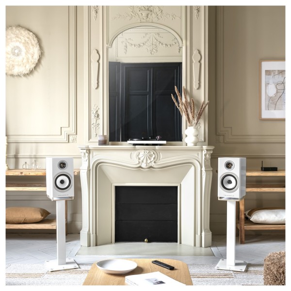 Triangle Capella Wi-Fi and Bluetooth Speaker System, Space White -lifestyle 2