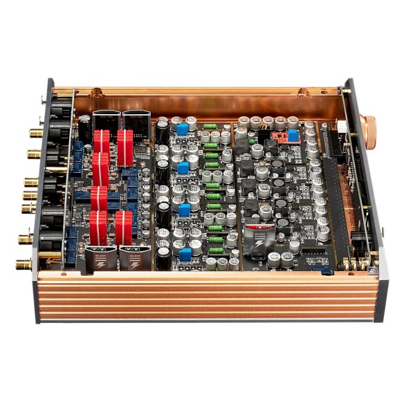 Burson Soloist Voyager Balanced XLR Headphone Preamp - Internals Side