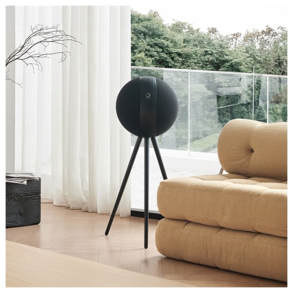 Elipson W35 Xi Wireless Speaker, Black- lifestyle - 4