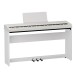 Roland FP-40 digitale piano met houten framestandaard en drievoudige pedaaleenheid, wit