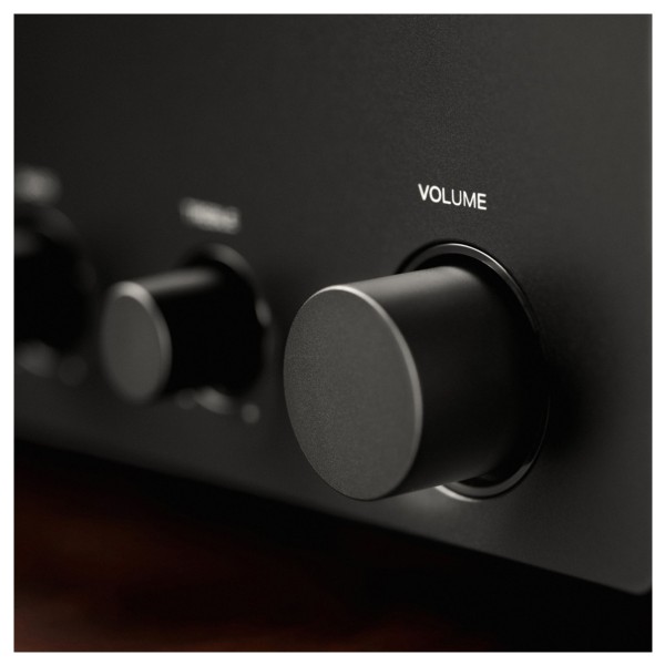 Marantz Model 70 Integrated Amplifier and CD 70 CD Player Hi-Fi Bundle, Black lifestyle 8