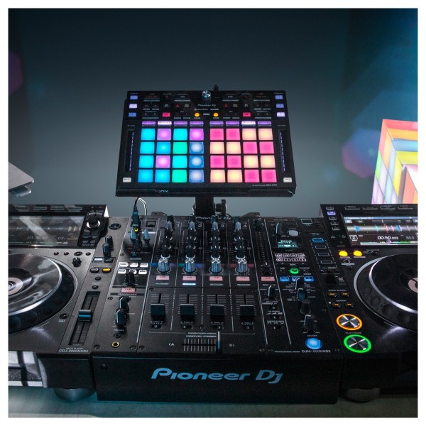 Pioneer DDJ-XP2 Controller - Lifestyle 3