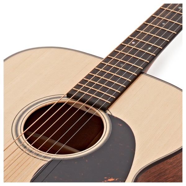Martin 000-18 Modern Deluxe #3065516 - soundhole