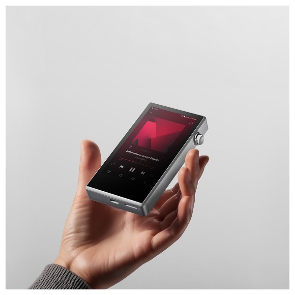 Astell&Kern PD5 High Resolution Digital Audio Player - lifestyle 1