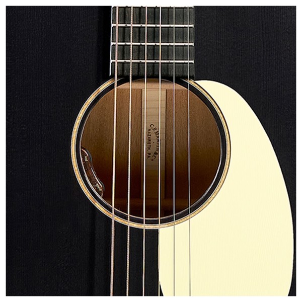 Martin 00L-16E, Black Smoke - soundhole