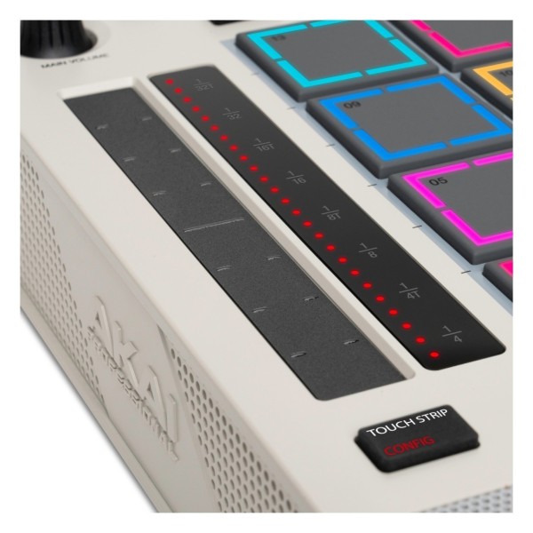 Akai MPC Live III Retro Version Standalone Music Production System - Detail 2