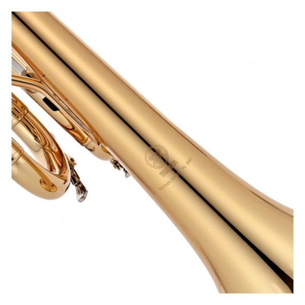 Yamaha YTR2330 Student Trumpet Beginners Pack, Gold Lacquer 8