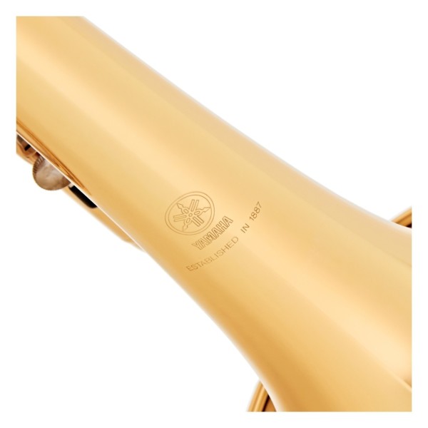 Yamaha YCR2330III Student Cornet Beginners Pack, Gold Lacquer 6