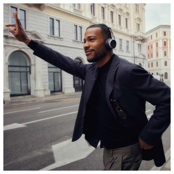 Beyerdynamic Aventho 100 Wireless On-Ear Headphones with ANC, Black - Lifestyle