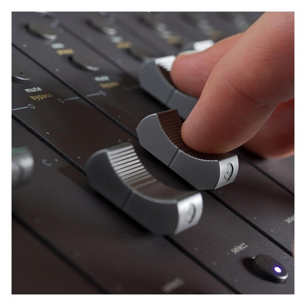 Softube Console 1 Fader MKIII - Detail