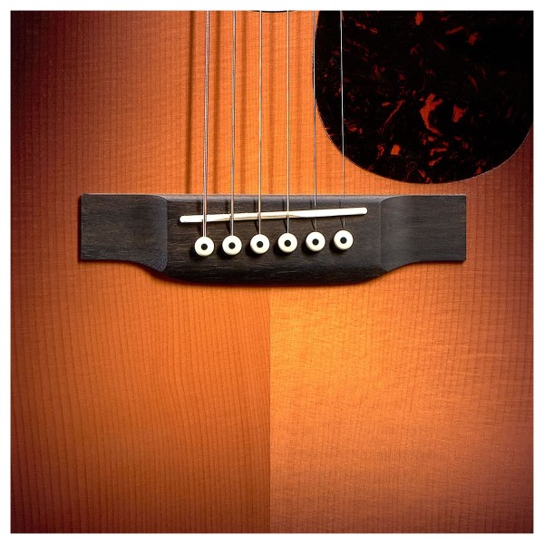 Martin 000-13E Eric Clapton Burst - bridge