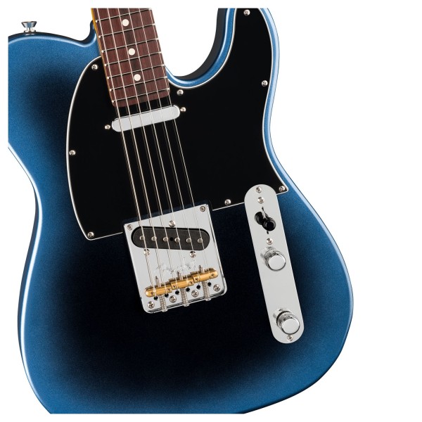 Fender American Professional Telecaster RW, Dark Night - hardware