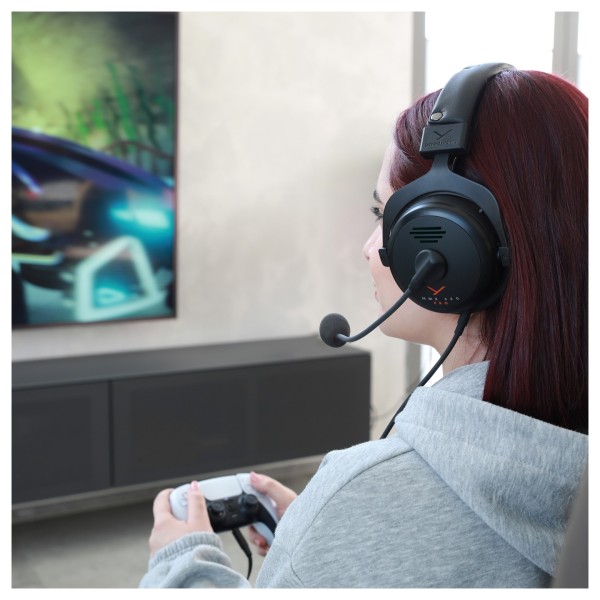Beyerdynamic MMX 330 PRO Open-Back Premium Gaming Headset - Lifestyle 2