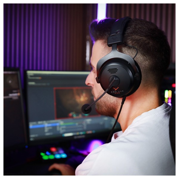 Beyerdynamic MMX 330 PRO Open-Back Premium Gaming Headset - Lifestyle 3
