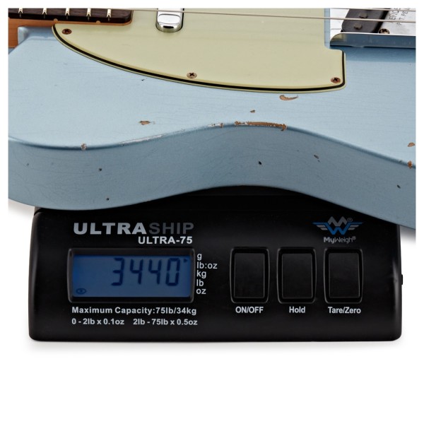 Fender Custom Shop Limited Edition '63 Telecaster Relic, Blue Ice Metallic - weight shot
