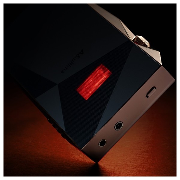 Astell&Kern SP4000T A&ultima Hi-Res Music Player, Silver -lifestyle 3