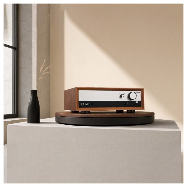 LEAK TruStream Music Streamer, Walnut - lifestyle 4
