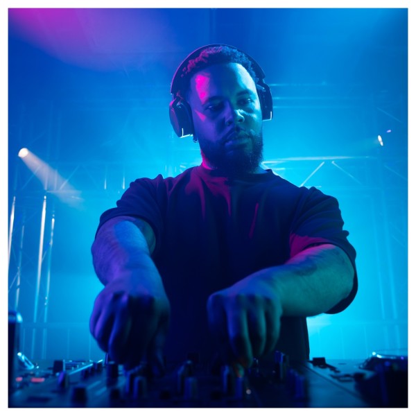 AlphaTheta HDJ-F9 Wireless DJ Headphones - Lifestyle