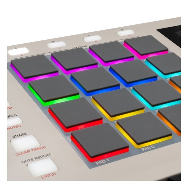 Akai Professional MPC Key 37 Gen 2 - Pad Detail