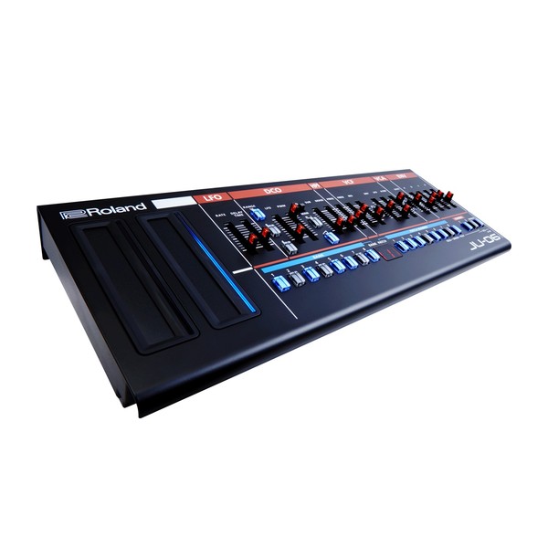 Roland Boutique JU-06 Sound Module at Gear4music