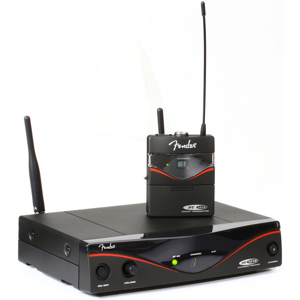 Fender FWG1010 Wireless System, Band M - Front View