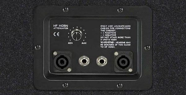 超希少 Warwick W411 Pro 600W ベース キャビネット 超希少 Warwick W411 Pro 600W ベース キャビネット