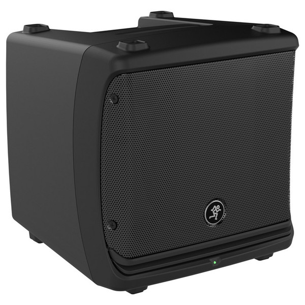 Mackie DLM8 Active PA Speaker (3/4 View)